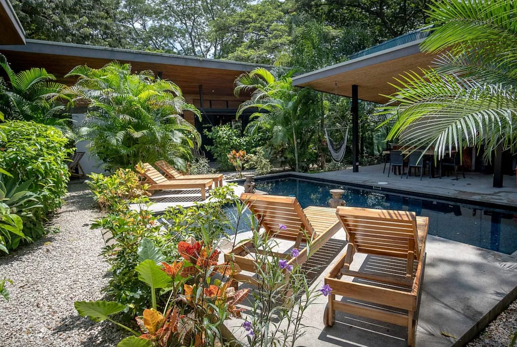 Villas NIMBU Nosara pool & Villa Carao